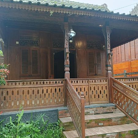 فيلا Omah Kayu Bromo Ngadisari المظهر الخارجي الصورة
